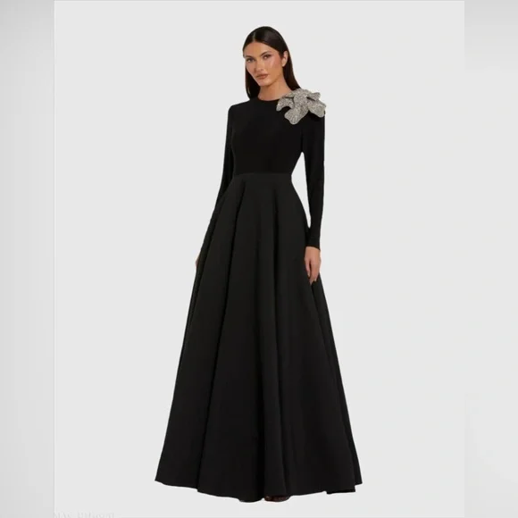 Mac Duggal Black Maxi Dress with Silver Accent - Picture 1 of 16
